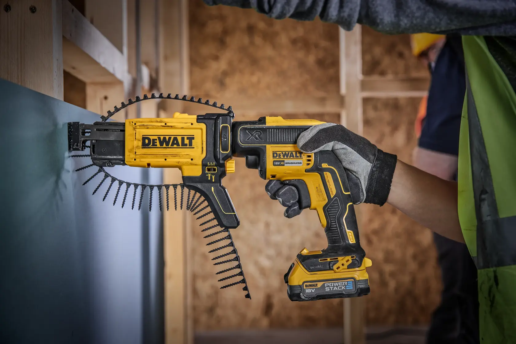 Mașină de înșurubat pentru gips-carton cu alimentare automată din bandă DEWALT® 18V XR® cu motor fără perii, 1 x POWERSTACK™ 1.7Ah