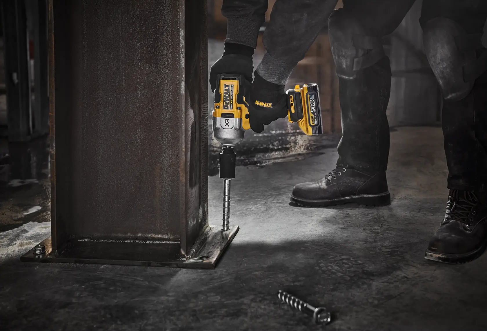 Cheie de impact de 1/2", cuplu mare, cu motor fără perii, XR de 18 V - 2 X POWERSTACK™ 5 AH