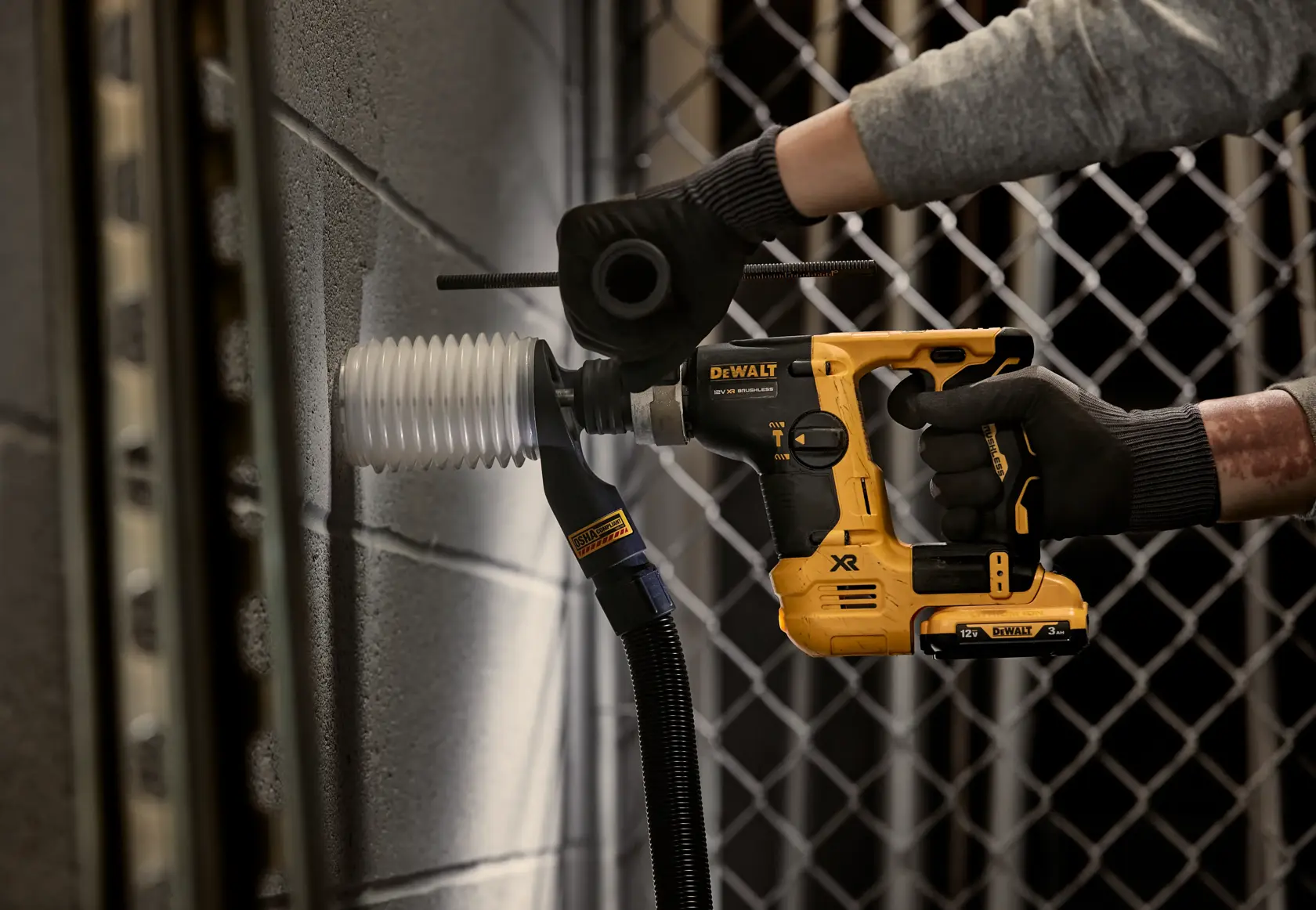 Ciocan rotopercutor cu motor fara perii SDS Plus de 12 V XR, ultracompactă de 14 mm SDS Plus - Unitate goală