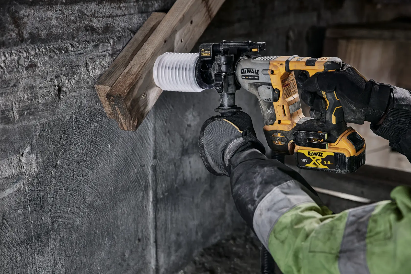 Ciocan rotopercutor cu motor fără perii SDS-Plus de 18V XR, 16 mm - 2 x 5 Ah