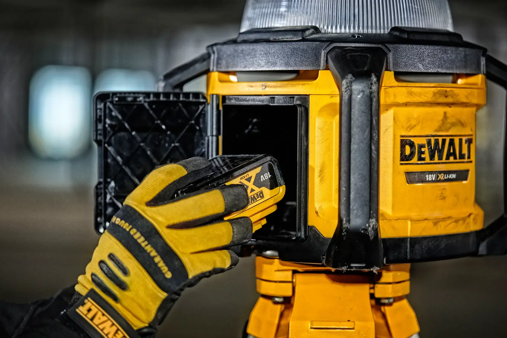 Lampă LED de lucru 18V XR Tool Connect