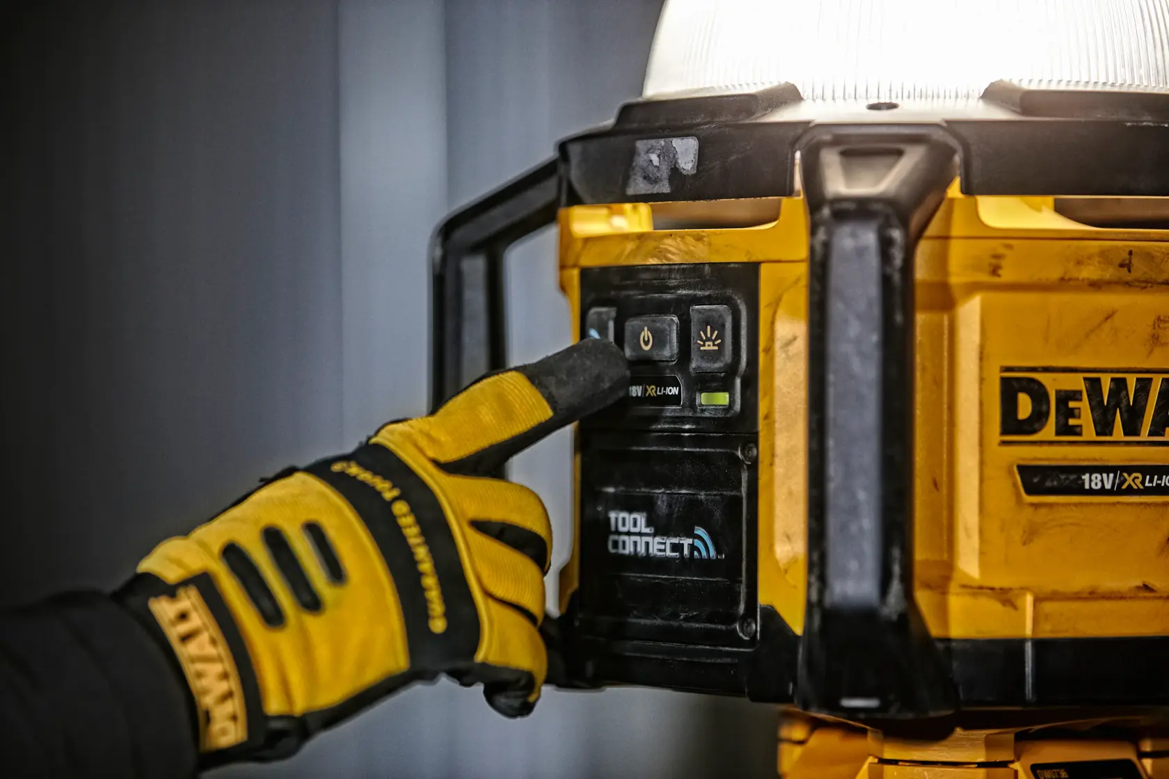 Lampă LED de lucru 18V XR Tool Connect