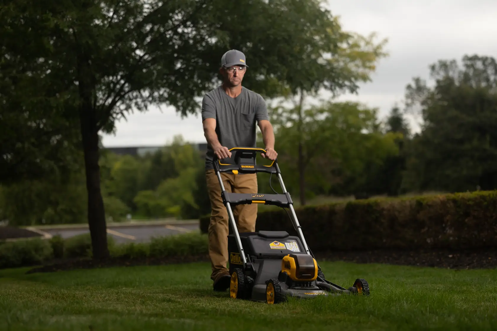 Mașină de tuns iarba cu împingere 54V XR Flexvolt - Unitate fără accesorii