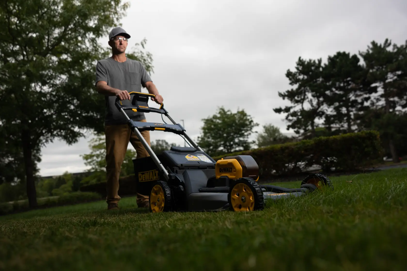 Mașină de tuns iarba cu împingere 54V XR Flexvolt - Unitate fără accesorii