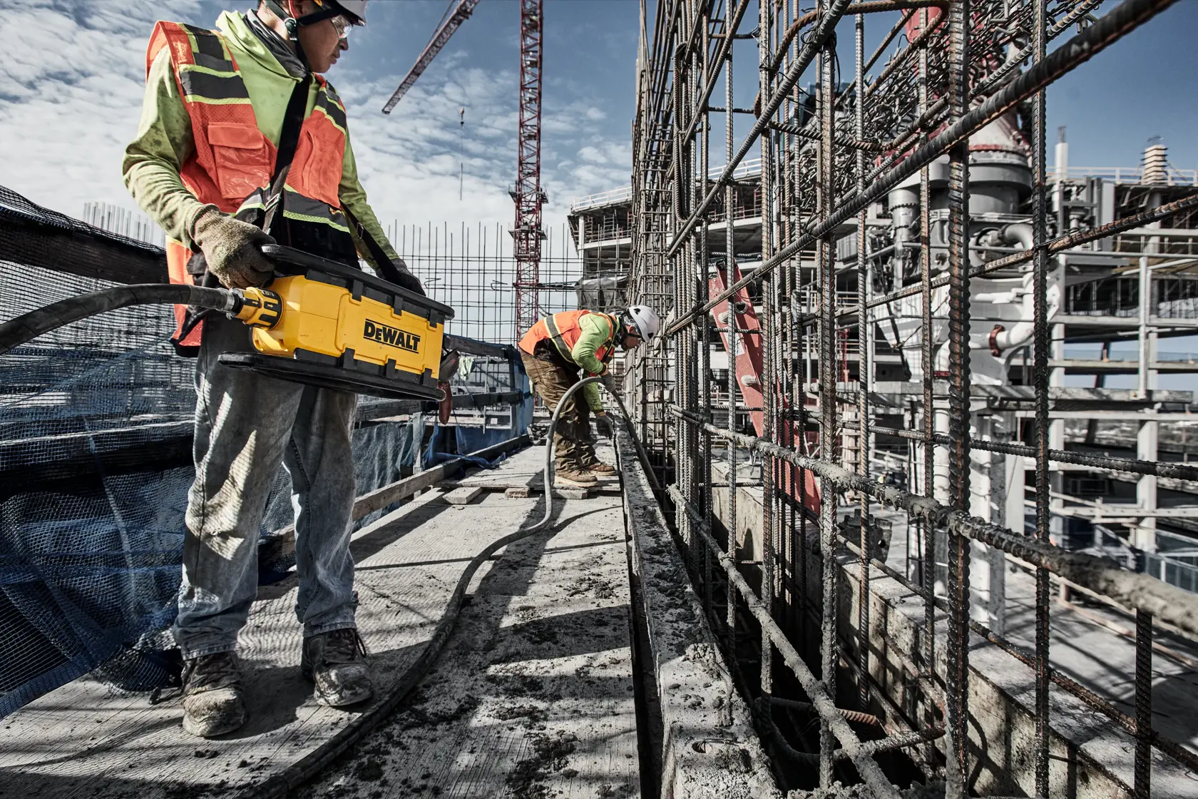 VIBRATOR DE BETON POWERPACK™ DEWALT® POWERSHIFT™