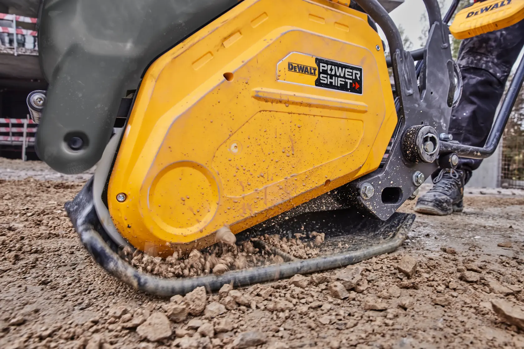 PLACĂ COMPACTOARE DEWALT® POWERSHIFT™
