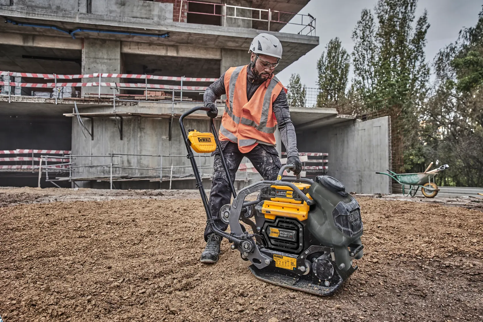 PLACĂ COMPACTOARE DEWALT® POWERSHIFT™