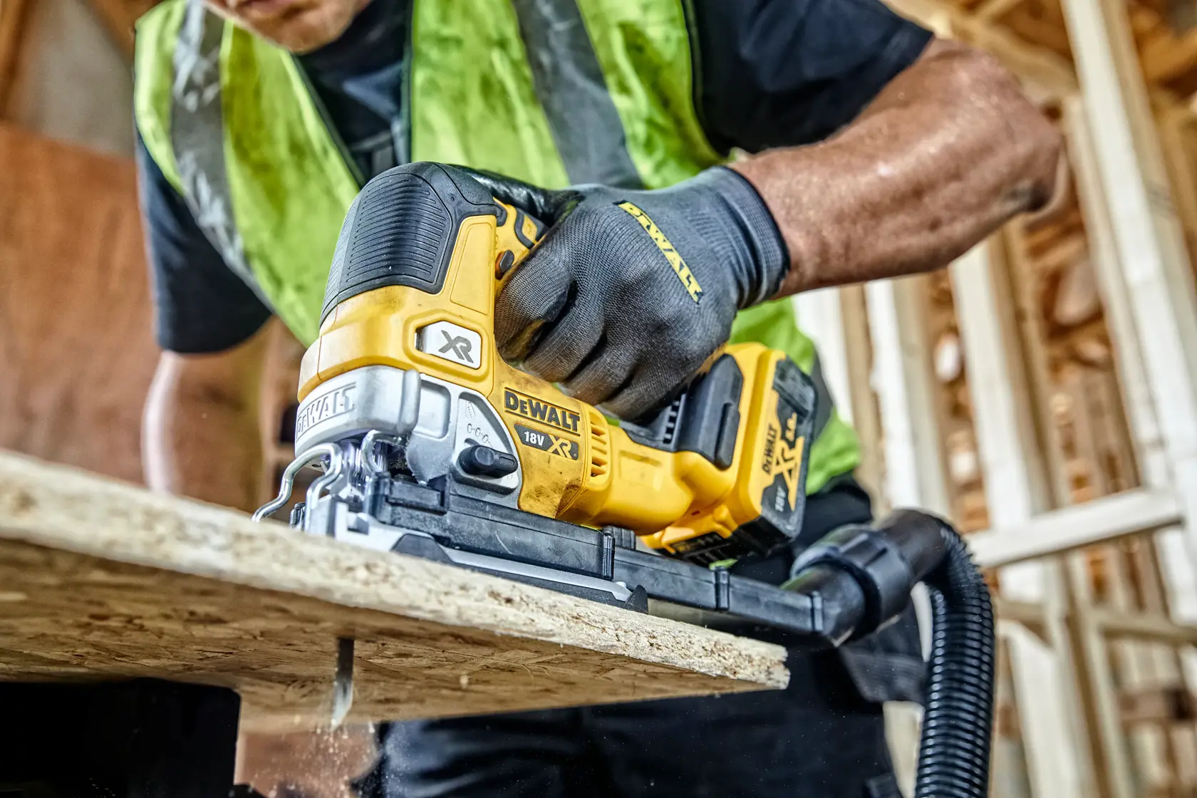 Ferăstrău pendular cu motor fără perii XR de 18 V - Unitate fără accesorii