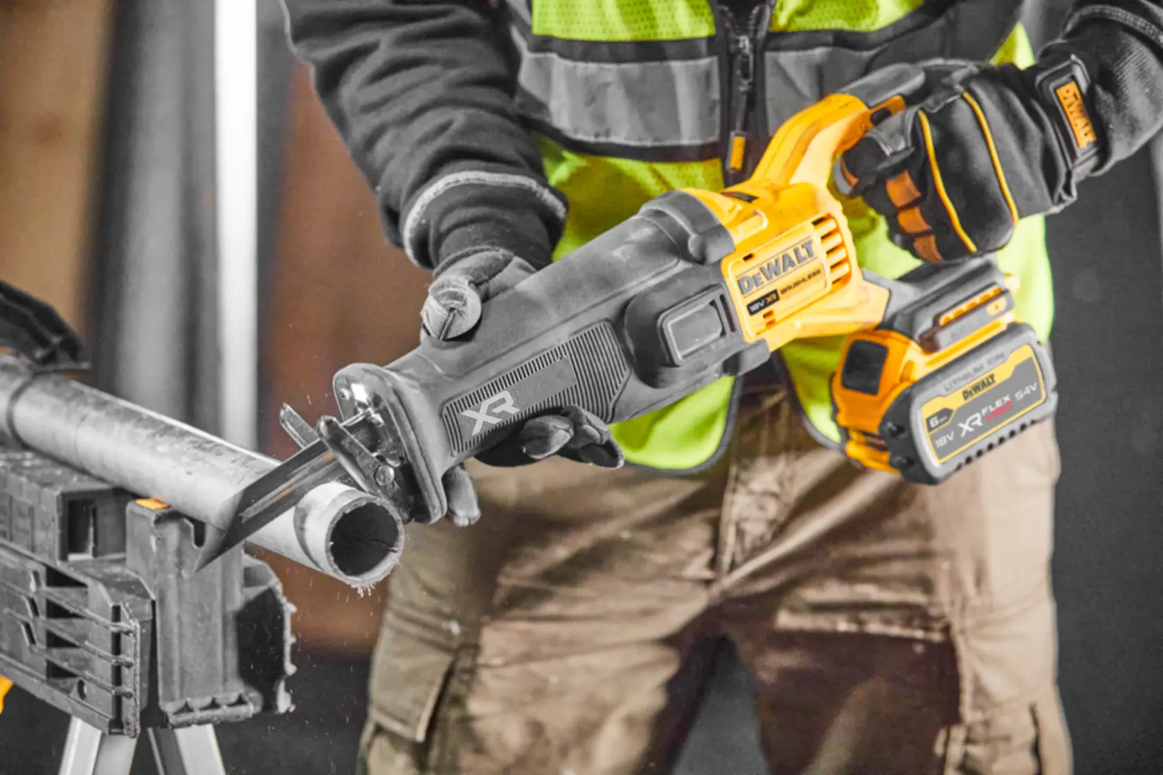 Ferăstrău cu piston XR de 18 V cu FLEXVOLT ADVANTAGE - Unitate goală