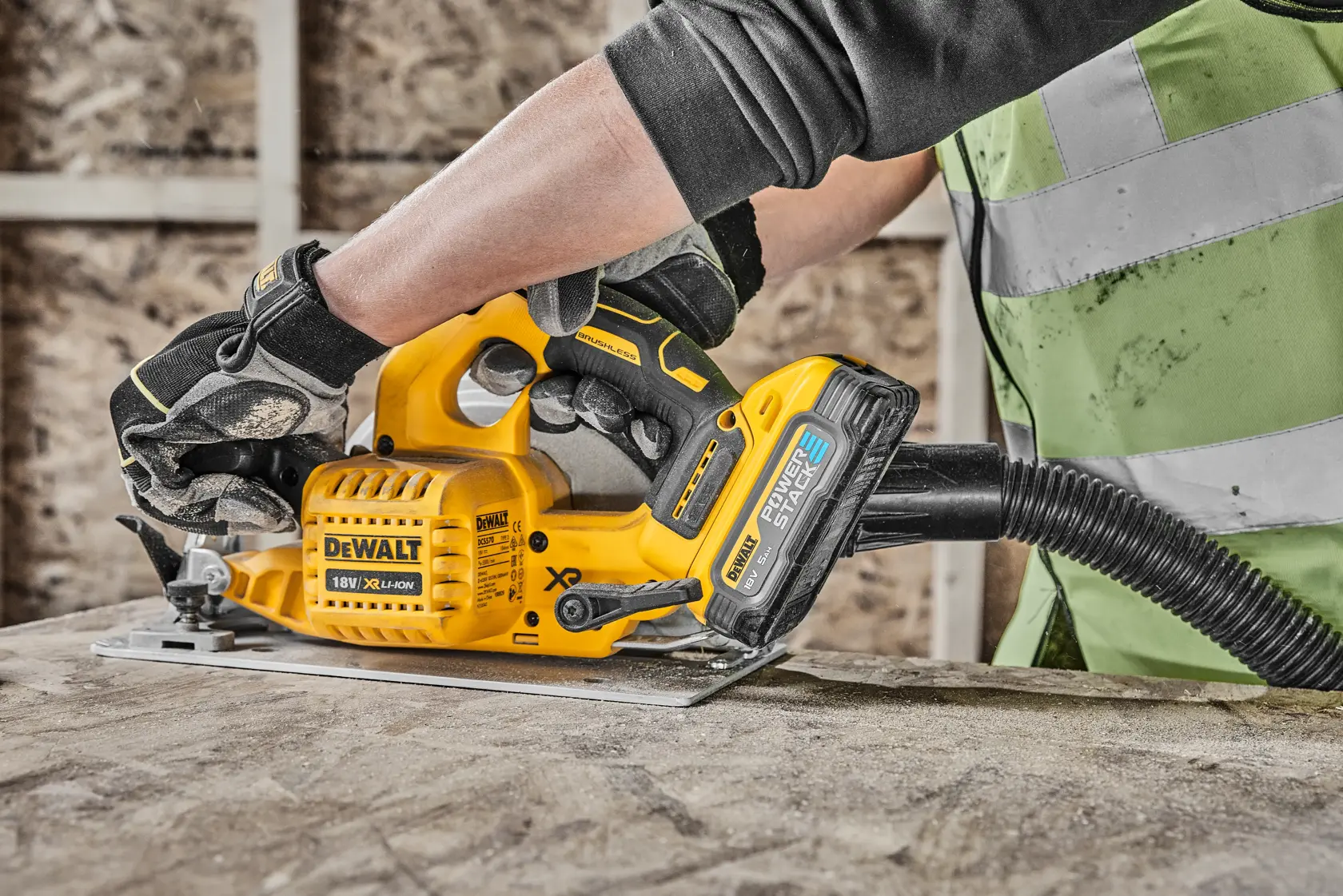 Ferăstrău circular fără perii de 18 V XR de 184 mm - 2 X POWERSTACK™ 5 AH