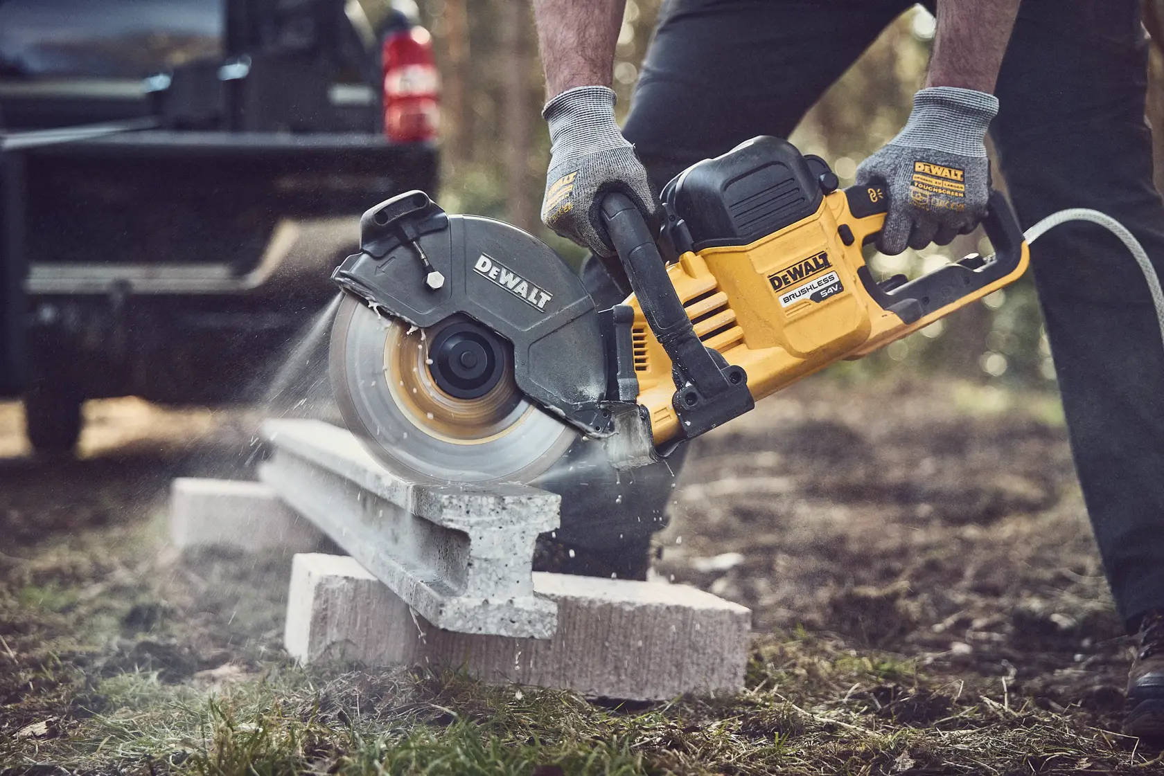 Mașină de debitat DEWALT® 54V XR® FLEXVOLT® 230 mm