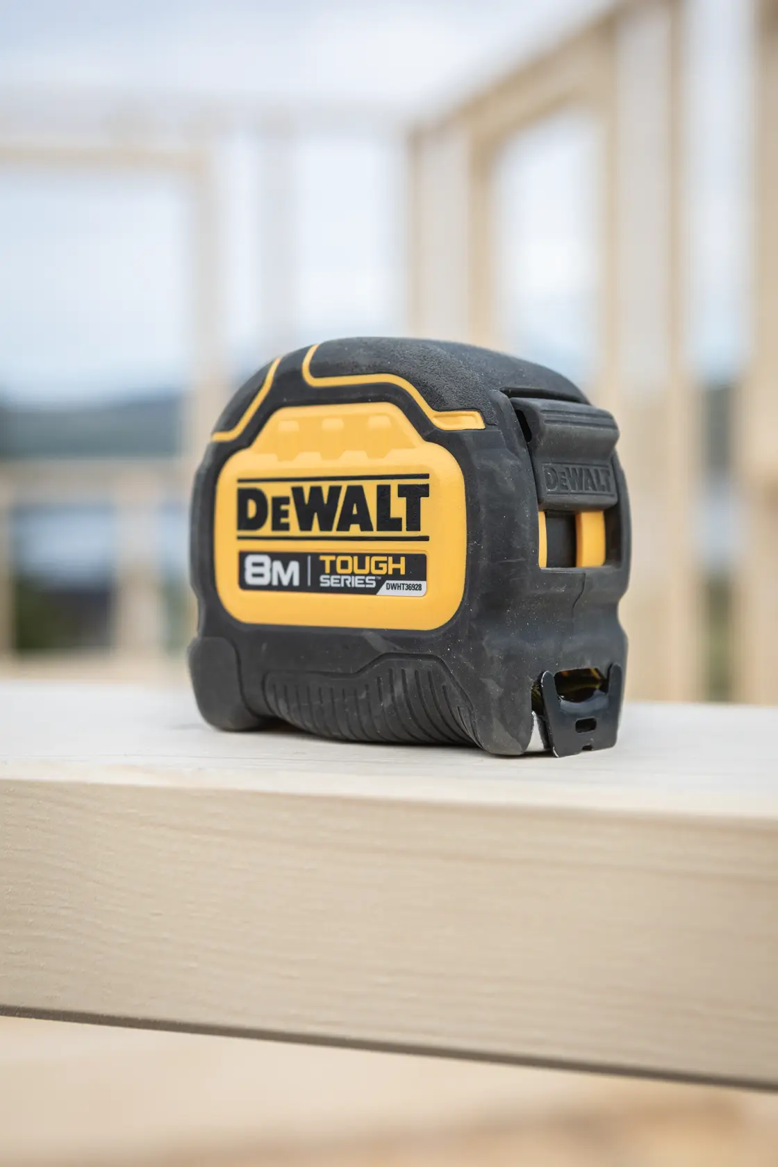 Ruletă DEWALT® 8 m (lățime bandă 32 mm)