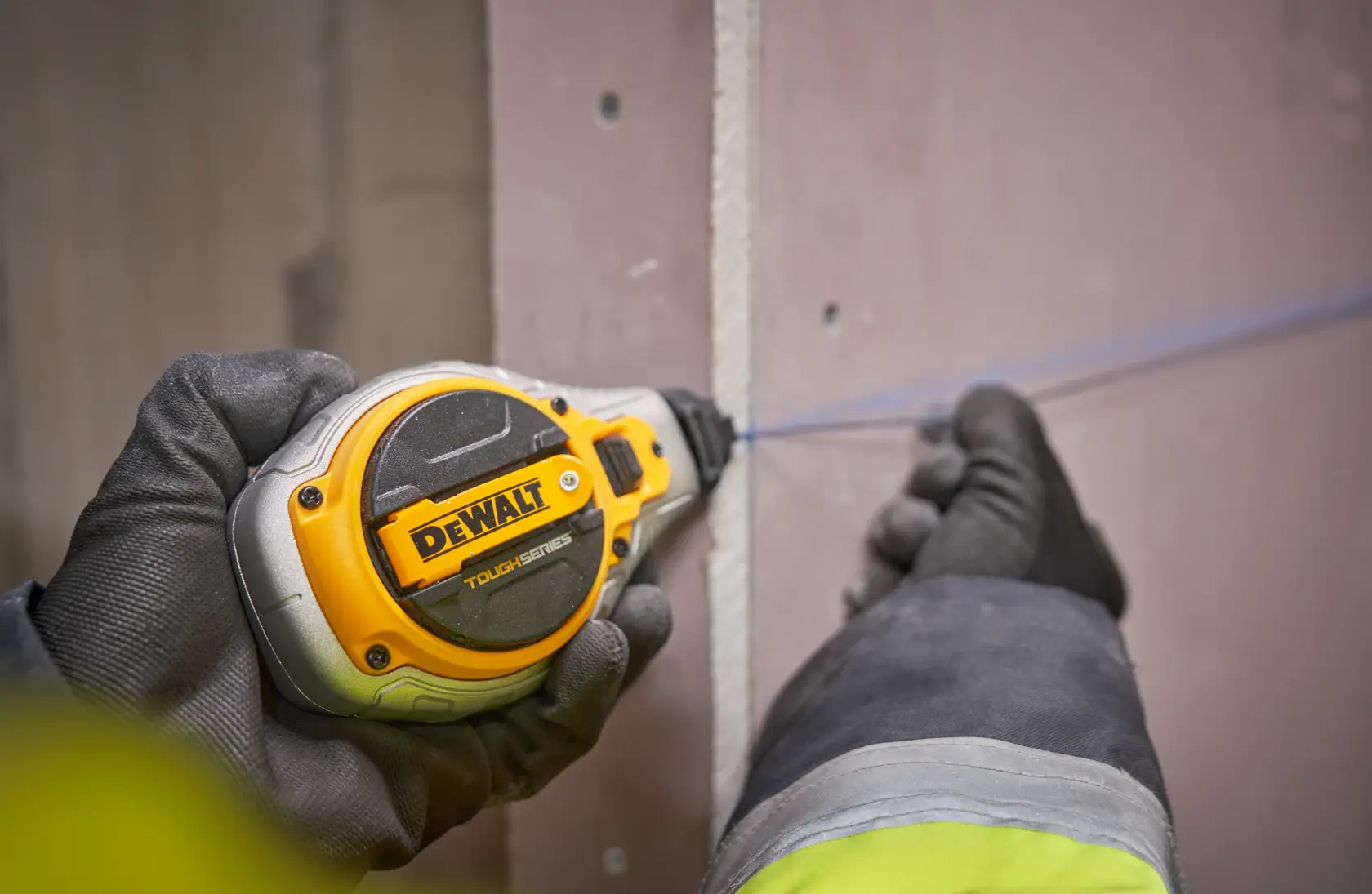 Trasor DEWALT® cu fir și pudră, raport 6:1, 100 ft