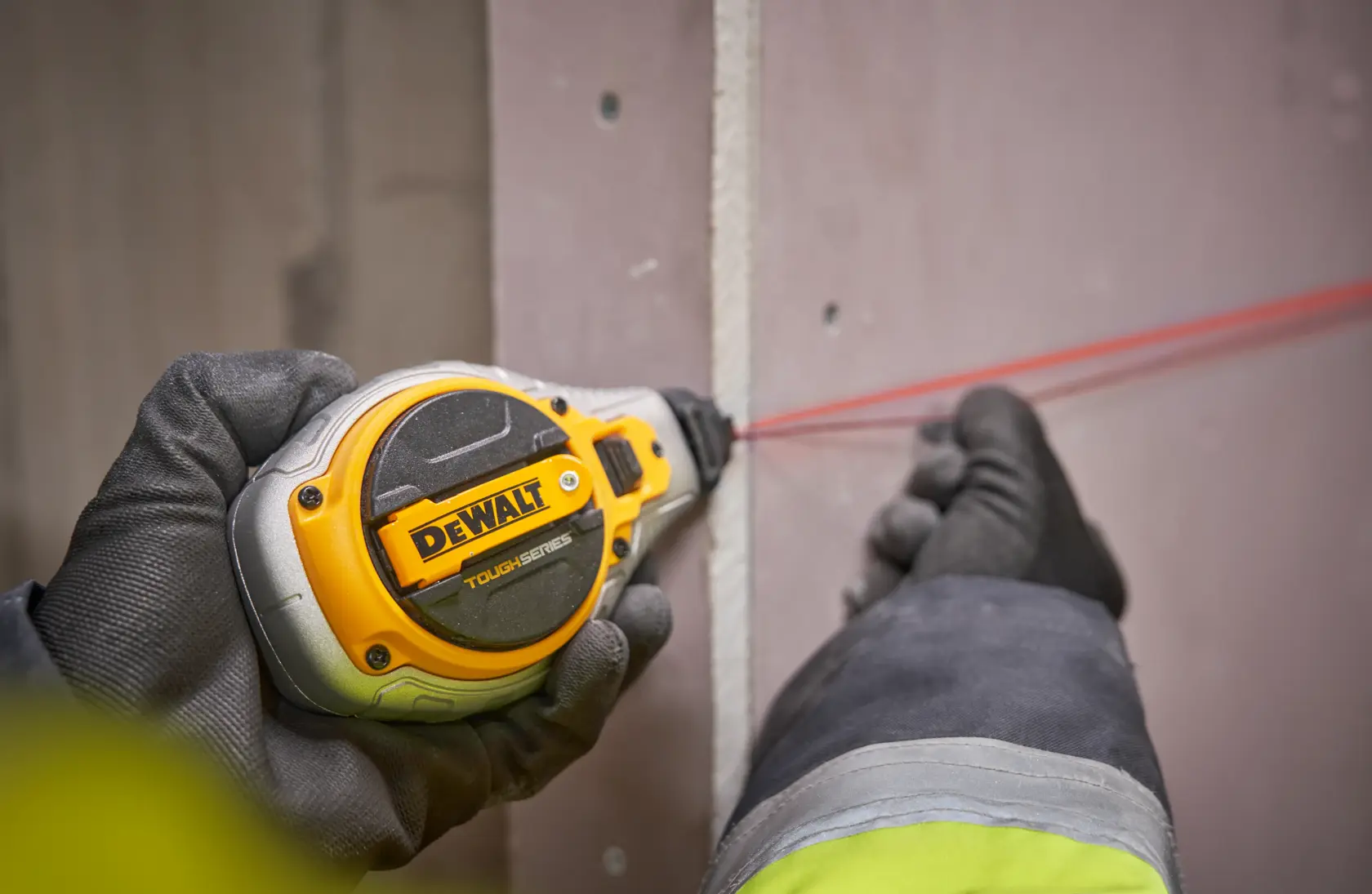 Trasor DEWALT® cu fir și pudră, raport 6:1, 100 ft