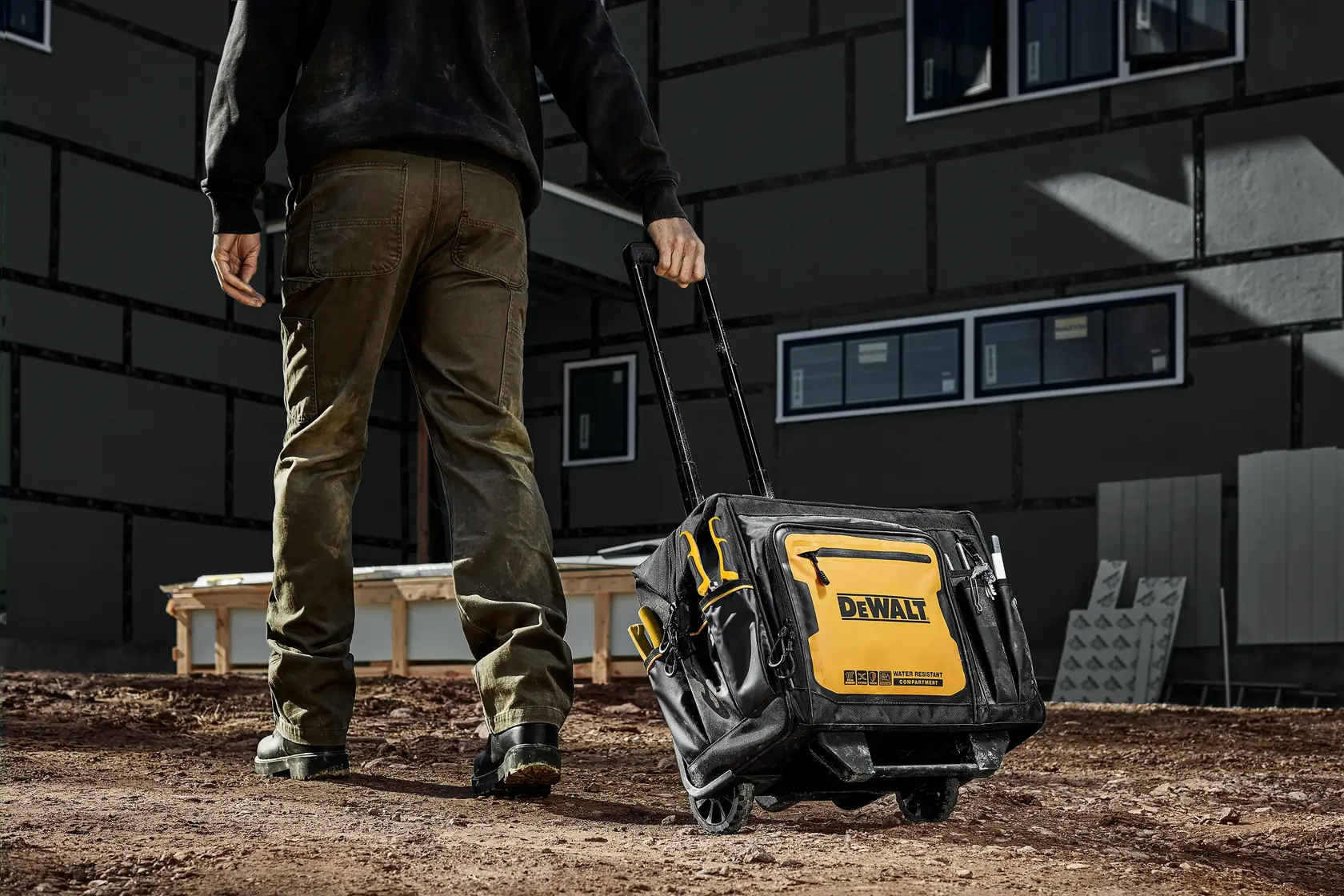 Geantă DEWALT® Pro pentru unelte, cu roți
